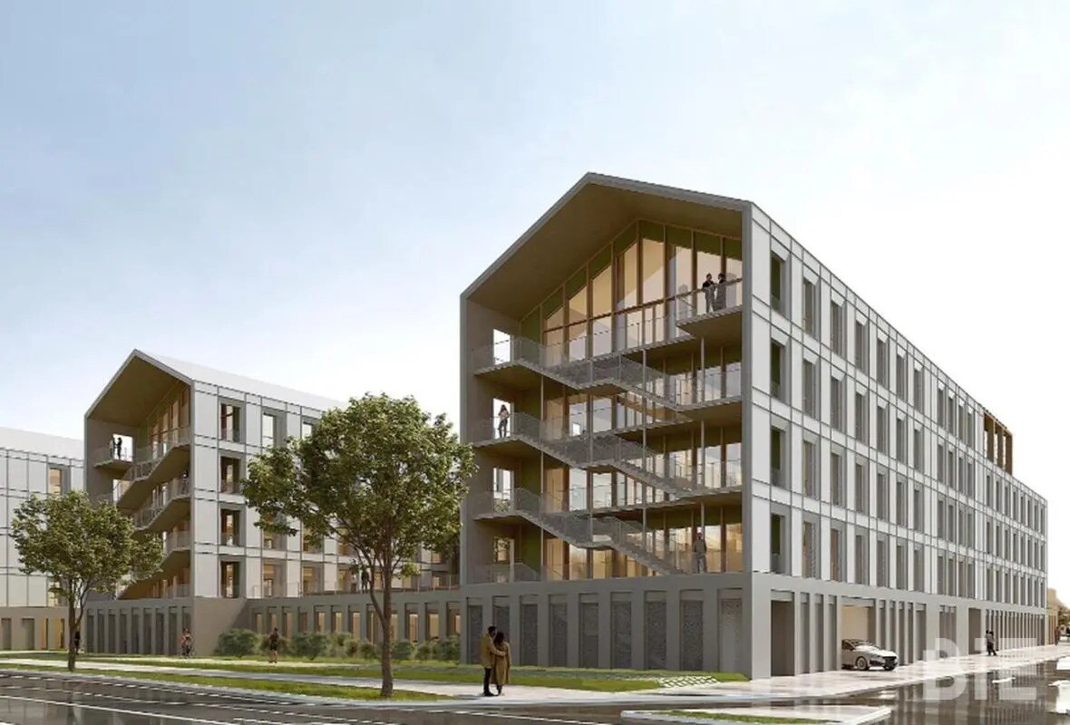 Retail in Bordeaux for lease Building Photo- Image 1 of 21