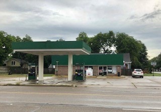 More details for 402 W Jackson St, El Campo, TX - Retail for Sale