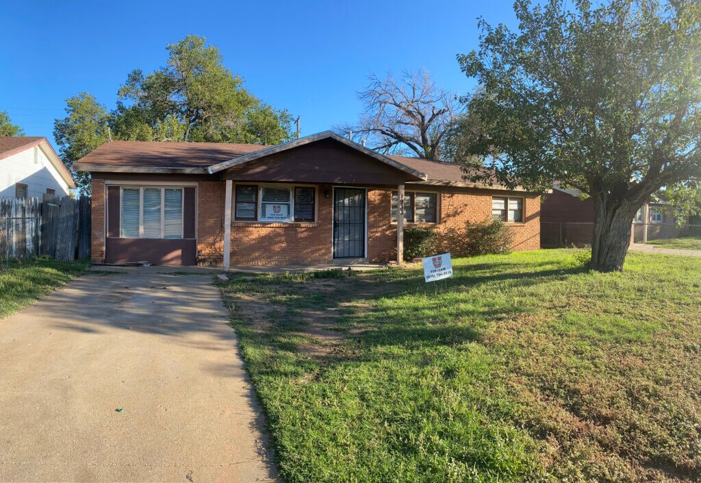 1933 E Colgate St, Lubbock, TX à vendre Photo principale- Image 1 de 2