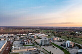 5500 N Service Rd, Burlington, ON - AERIAL  map view - Image1