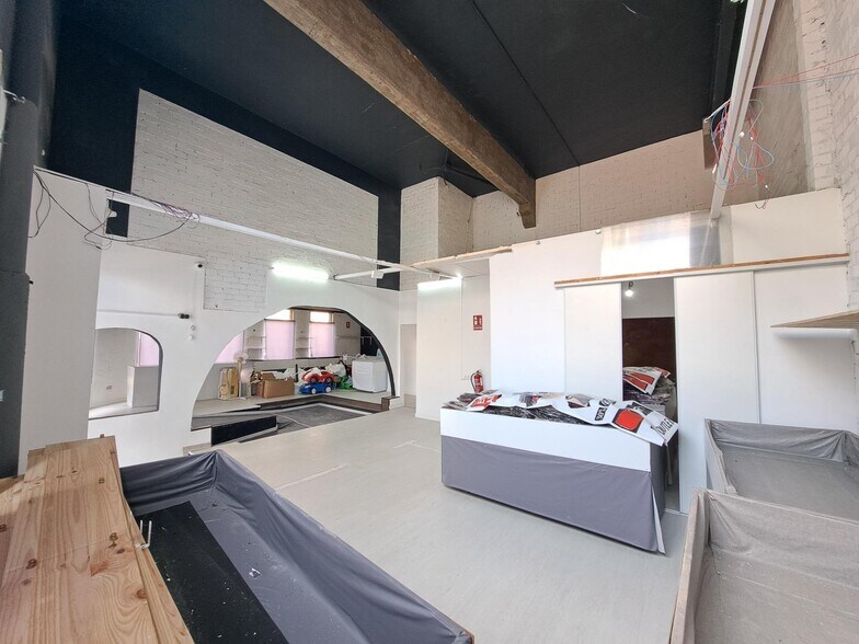 Carrer Mare de Déu de la Murta, Alzira, Valencia for lease - Interior Photo - Image 3 of 13