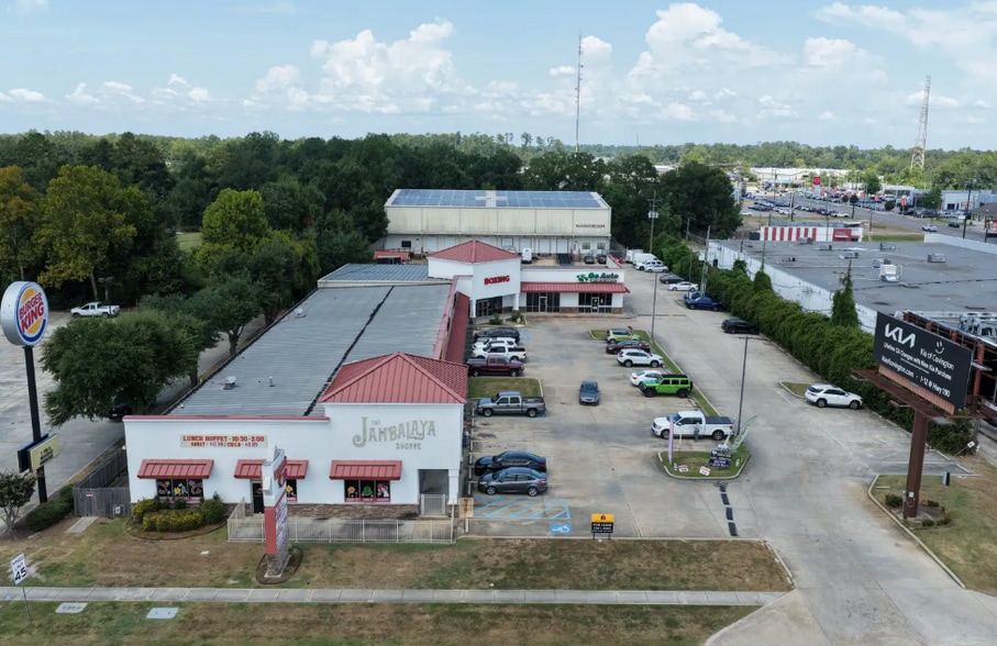 2108 W Thomas St, Hammond, LA for lease - Building Photo - Image 2 of 7