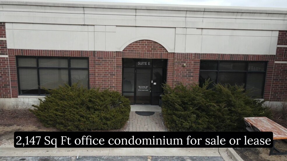 215 Remington Blvd, Bolingbrook, IL à vendre - Vidéo sur l’inscription commerciale - Image 2 de 20