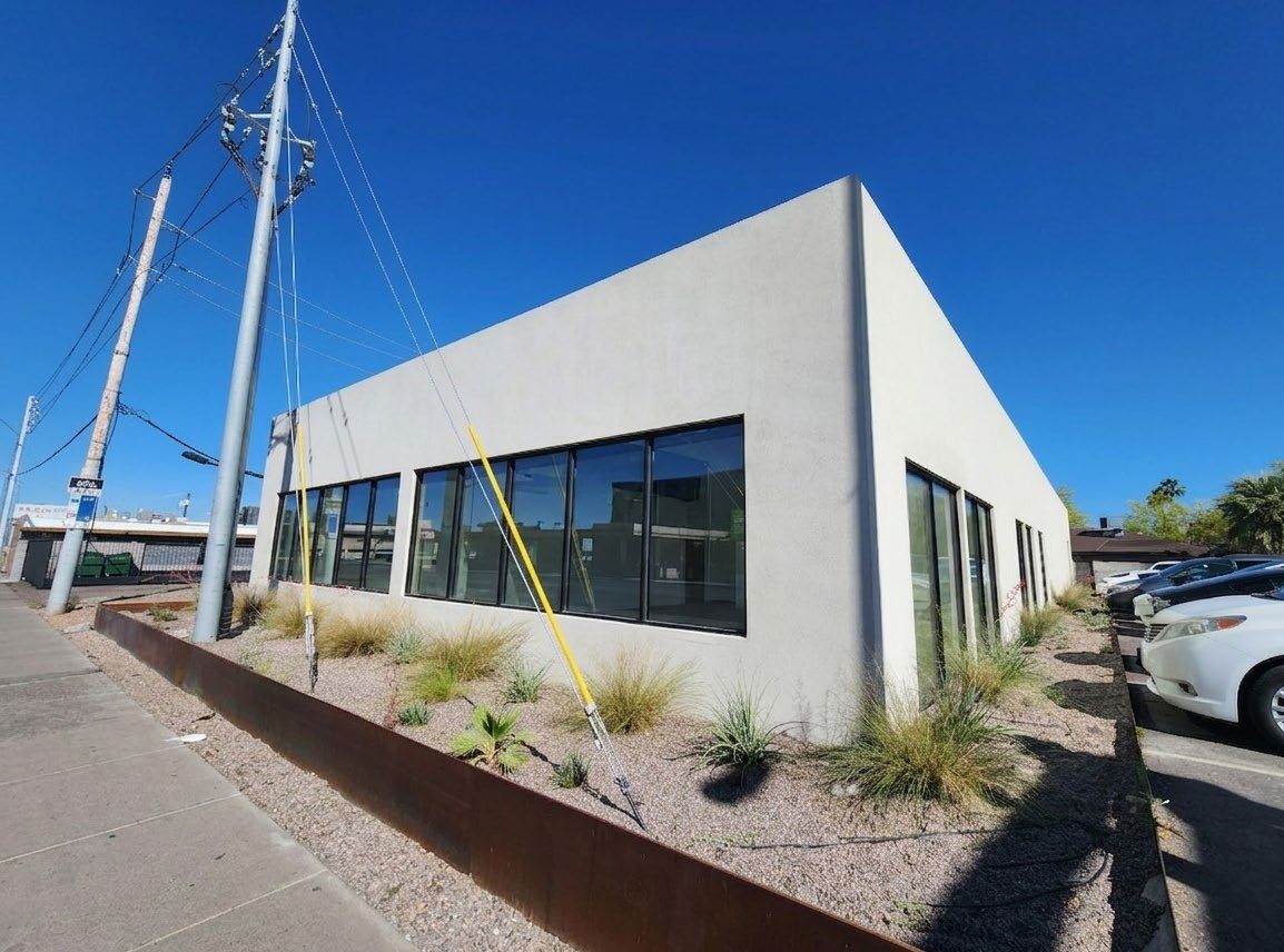302 W Indian School Rd, Phoenix, AZ for lease Primary Photo- Image 1 of 4
