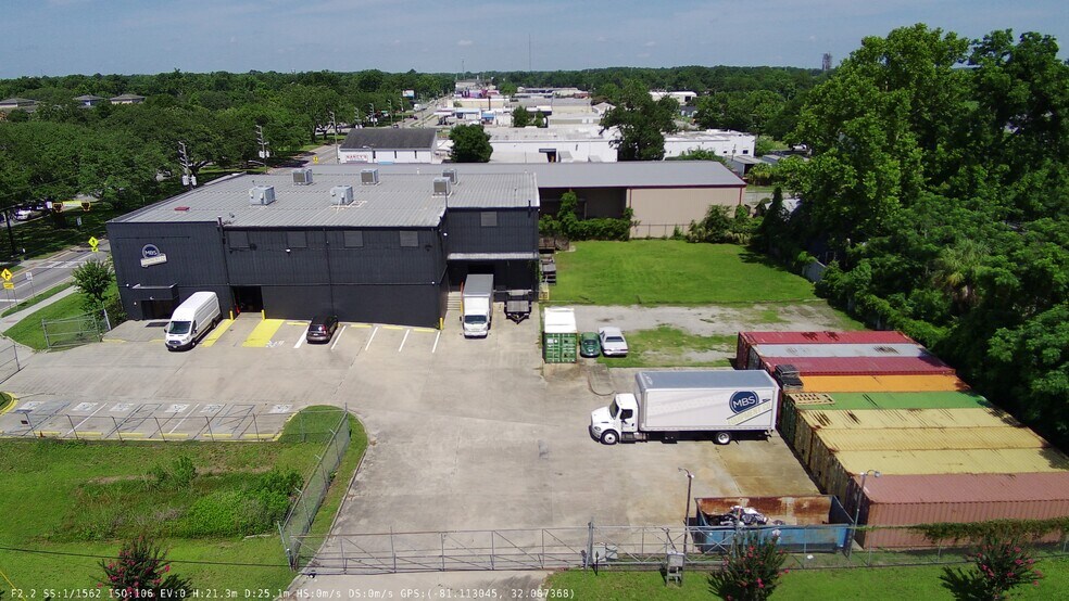 1200 W Bay St, Savannah, GA à louer - Photo du bâtiment - Image 2 de 7