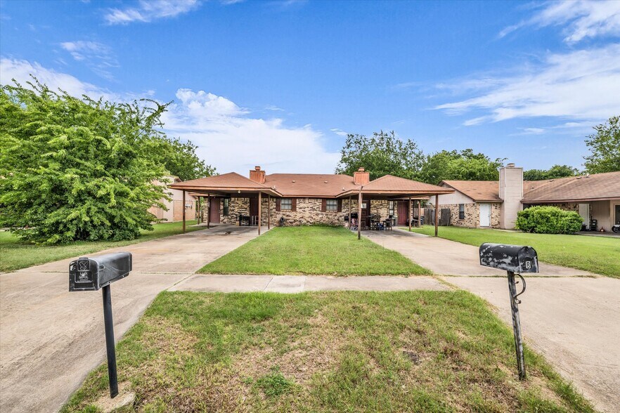 1906 N 4th St, Killeen, TX à vendre - Photo du bâtiment - Image 1 de 5