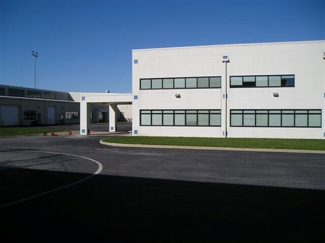 12602 Global Dr, Fort Wayne, IN à louer Photo du bâtiment- Image 1 de 6