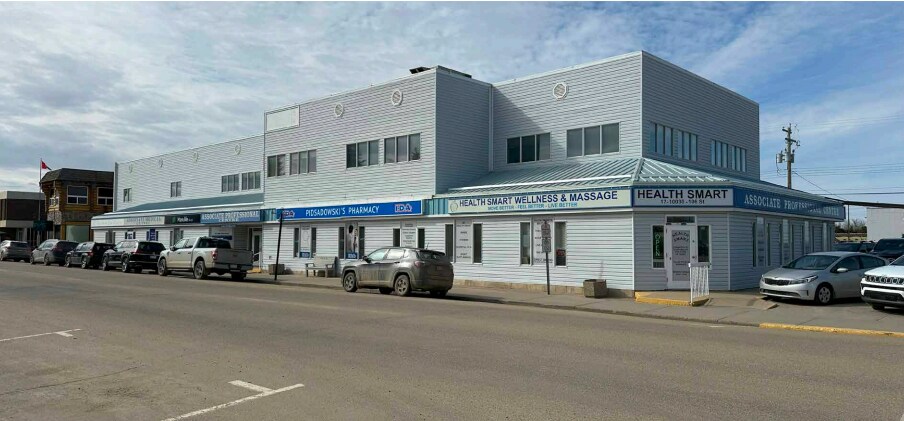 10030 106 St, Westlock, AB for sale Primary Photo- Image 1 of 1