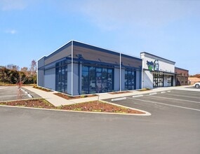 201-229 Charlotte Hwy, Lyman, SC for lease Building Photo- Image 1 of 3