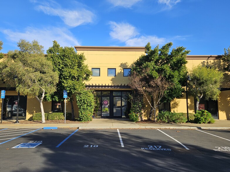 4322 Redwood Hwy, San Rafael, CA for lease - Building Photo - Image 1 of 8