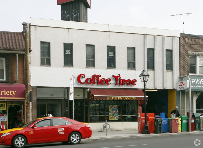2424 Bloor St W, Toronto, ON for sale - Primary Photo - Image 1 of 1