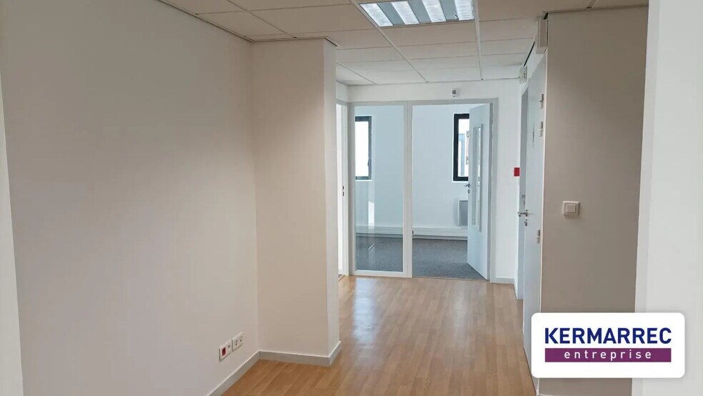 Bureau dans Nantes à vendre - Photo du bâtiment - Image 1 de 7