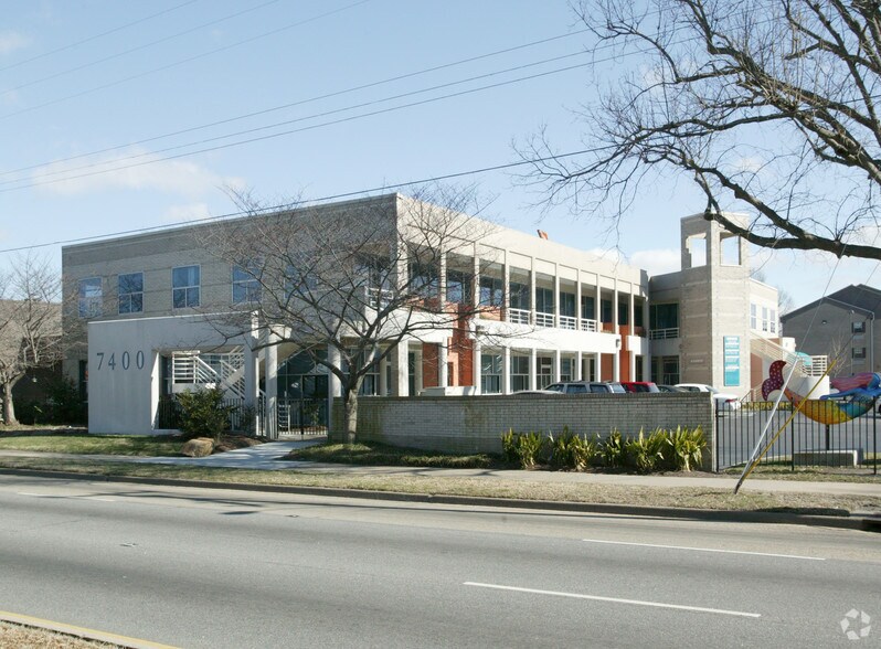 NORFOLK OFFICE CONDOMINIUM portefeuille de 3 propriétés à vendre sur LoopNet.ca - Photo du bâtiment - Image 2 de 2