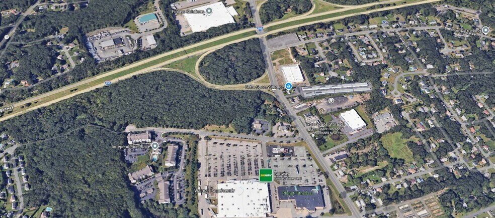 1801 Plainfield Pike, Johnston, RI à vendre - Photo du bâtiment - Image 2 de 7