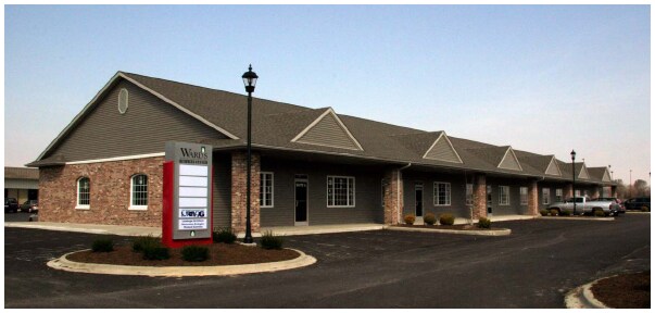 525-535 E North St, Bradley, IL for lease Primary Photo- Image 1 of 6