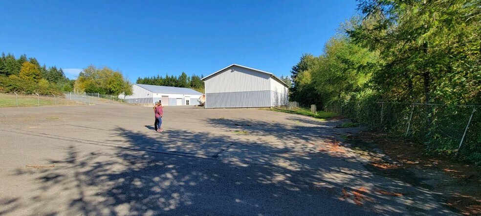 1043 SE State Route 3, Shelton, WA à louer - Photo du bâtiment - Image 2 de 8