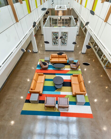 7155 Old Katy Rd, Houston, TX à louer - Photo intérieure - Image 2 de 15