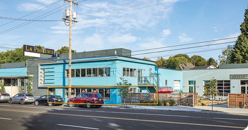 3434 NE Sandy Blvd, Portland, OR for lease - Building Photo - Image 1 of 6