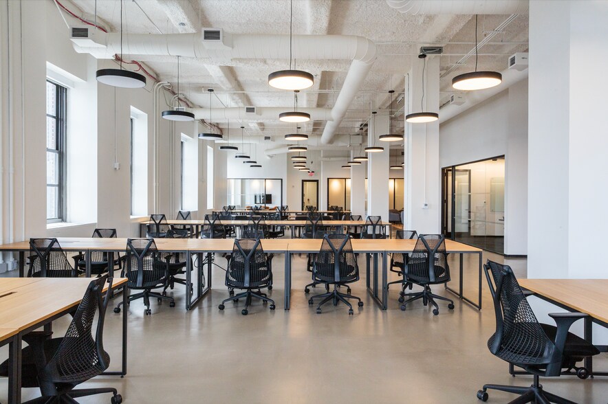 32 Avenue of the Americas, New York, NY for lease - Interior Photo - Image 3 of 10