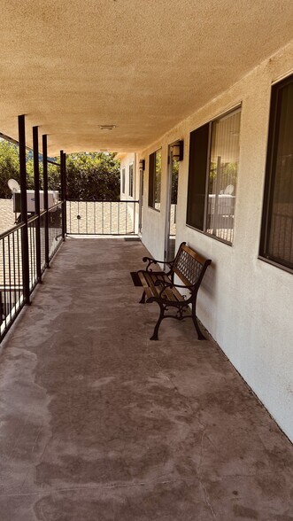 434 Cajon St, Redlands, CA à louer - Photo du bâtiment - Image 3 de 7