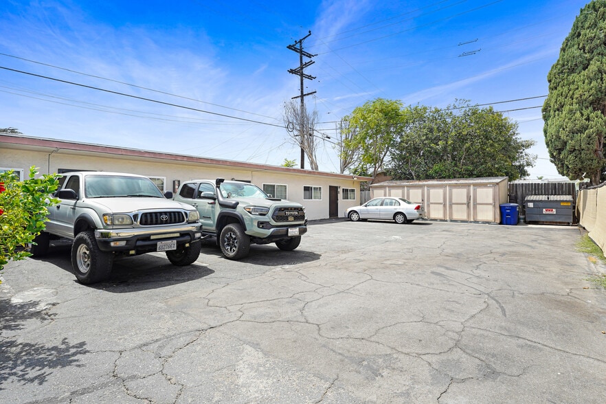 8181-8183 Commercial Pl, South Gate, CA à vendre - Photo du bâtiment - Image 3 de 6