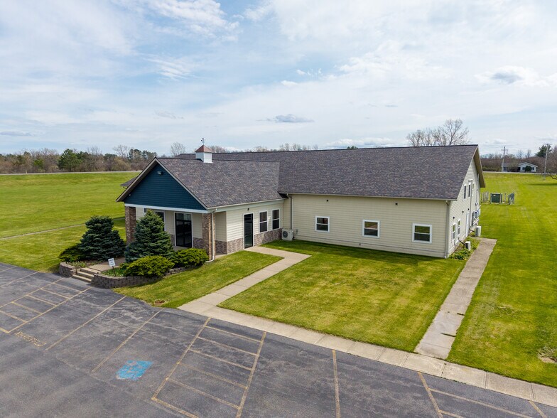 4647 Reservoir Rd, Geneseo, NY à vendre - Photo du bâtiment - Image 1 de 64