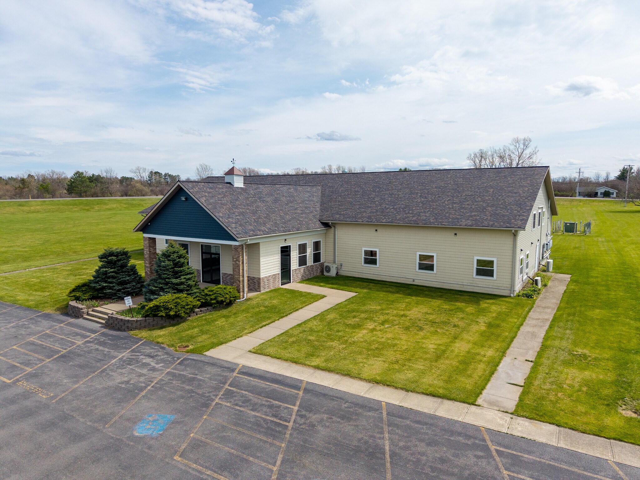 4647 Reservoir Rd, Geneseo, NY à vendre Photo du bâtiment- Image 1 de 65