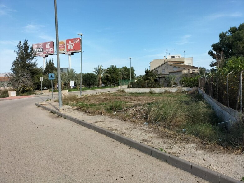 Terrain dans Granja de Rocamora, Alicante à vendre - Photo du bâtiment - Image 2 de 5