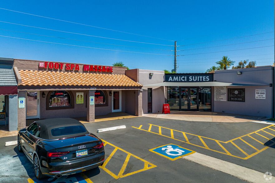 10247-10251 N Scottsdale Rd, Scottsdale, AZ for lease - Building Photo - Image 2 of 4