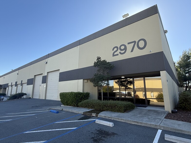 2970 Bay Vista Ct, Benicia, CA for lease - Building Photo - Image 1 of 5