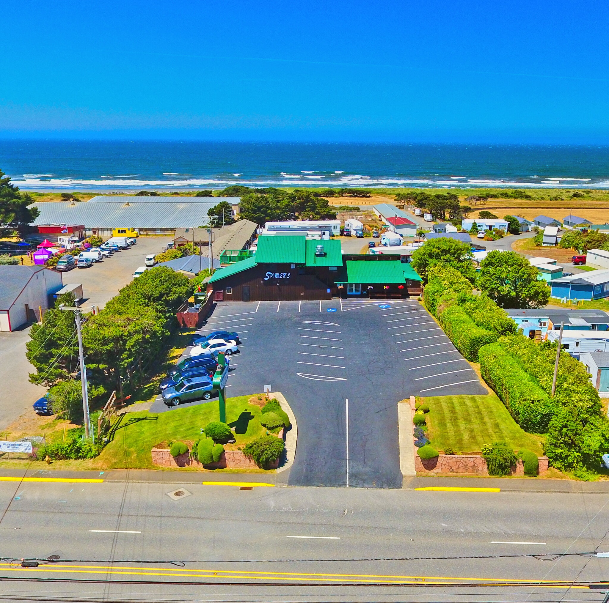 29430 Ellensburg Ave, Gold Beach, OR for sale Primary Photo- Image 1 of 18