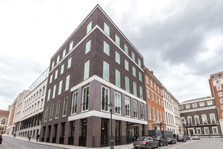 Plus de détails pour 8 St. James's Sq, Londres - Coworking à louer