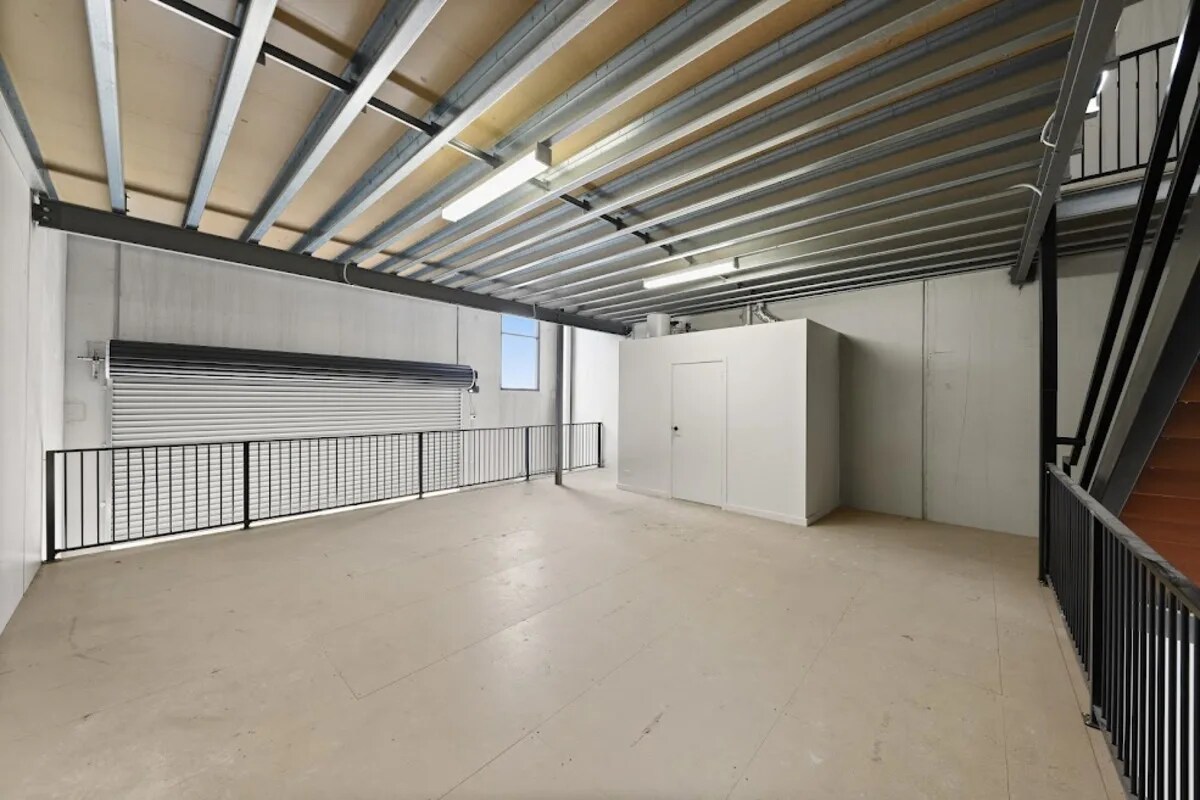 11-13 Chandos St, Cheltenham, VIC 3192 - Unit 2 - - Interior Photo - Image 1 of 1