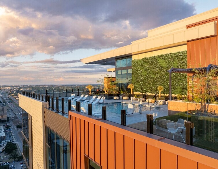 Vesper Leased Condo Portfolio - 29 Units portfolio of 2 properties for sale on LoopNet.ca - Building Photo - Image 2 of 26