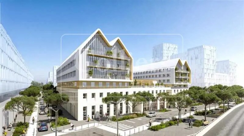 Office in Marseille for lease - Building Photo - Image 2 of 8