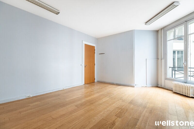 25-29 Place De La Madeleine, Paris for lease - Building Photo - Image 2 of 10