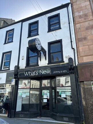 Plus de détails pour 32 Lowther St, Whitehaven - Commerce de détail à vendre