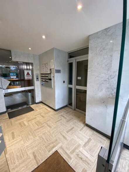 6 Boulevard Edgar Quinet, Paris à vendre - Photo du bâtiment - Image 3 de 10