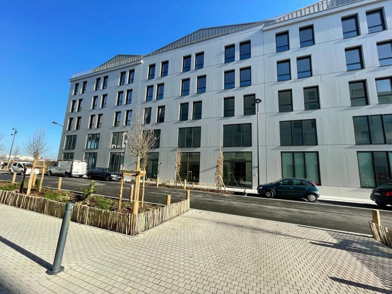 Office in Angers for lease Building Photo- Image 1 of 11