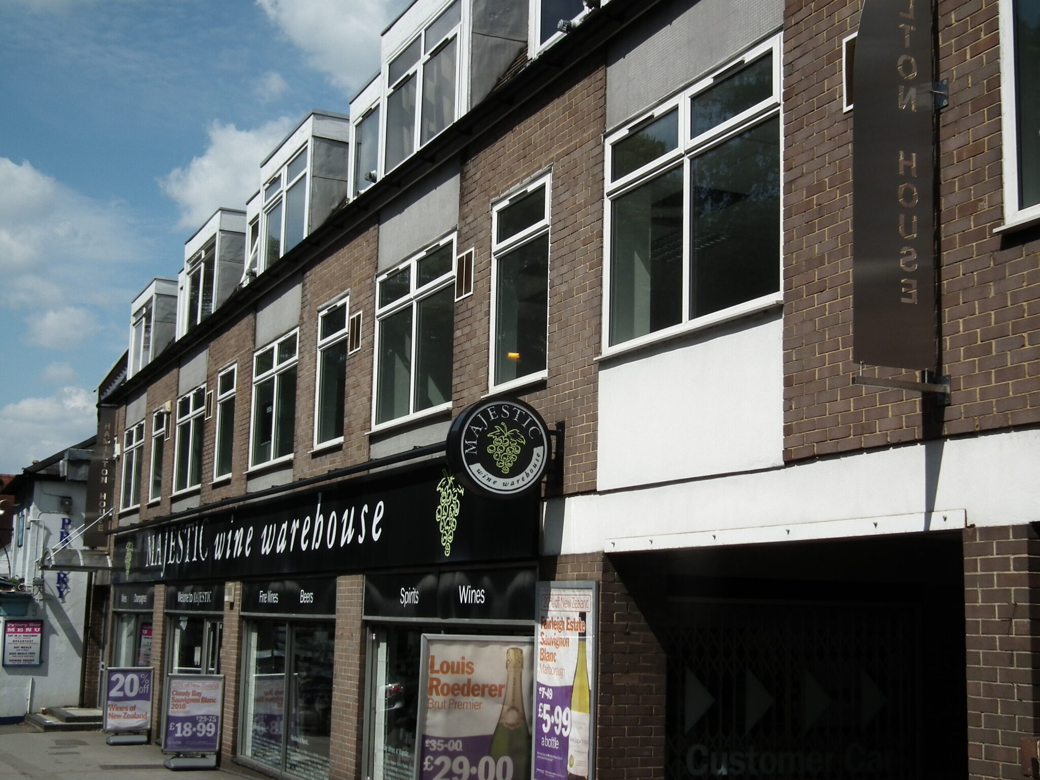 87-93 Bell St, Reigate for lease Building Photo- Image 1 of 4