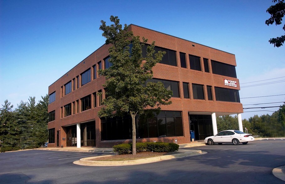 9320 Annapolis Rd, Lanham, MD à louer - Photo du bâtiment - Image 3 de 6