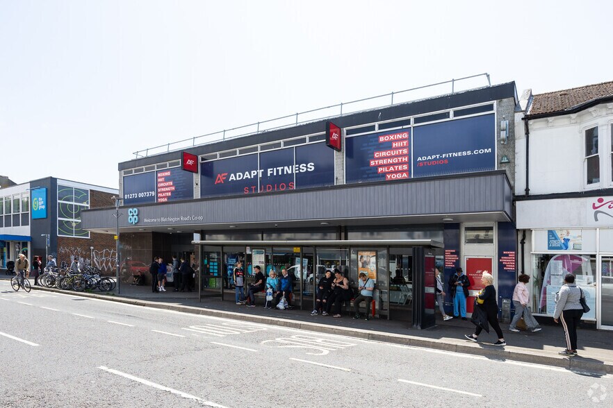 76-82 Blatchington Rd, Hove à vendre - Photo du bâtiment - Image 2 de 3