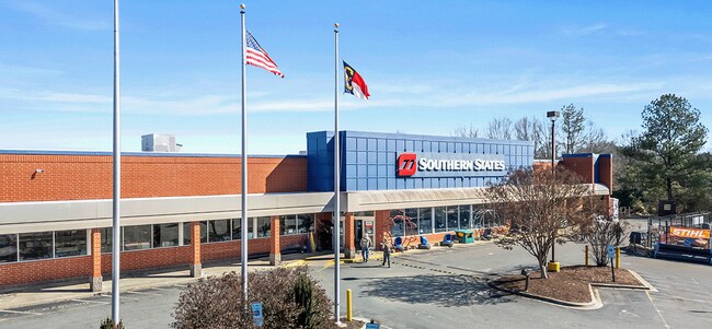 More details for 1620 E Roosevelt Blvd, Monroe, NC - Retail for Sale