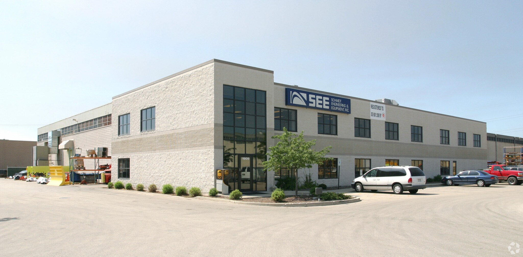 1905 S Moorland Rd, New Berlin, WI à vendre Photo principale- Image 1 de 3