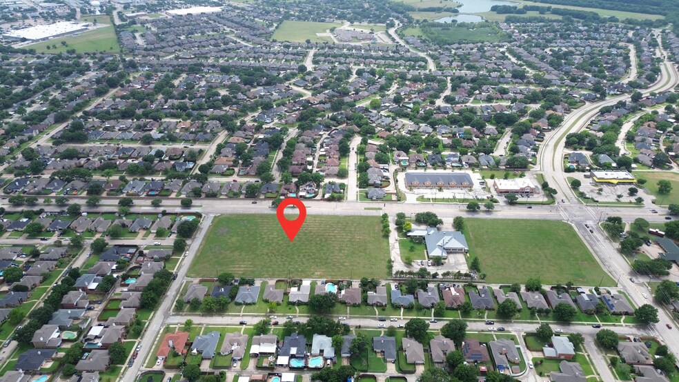 6700 Rowlett Rd, Rowlett, TX à vendre - Photo du bâtiment - Image 2 de 5