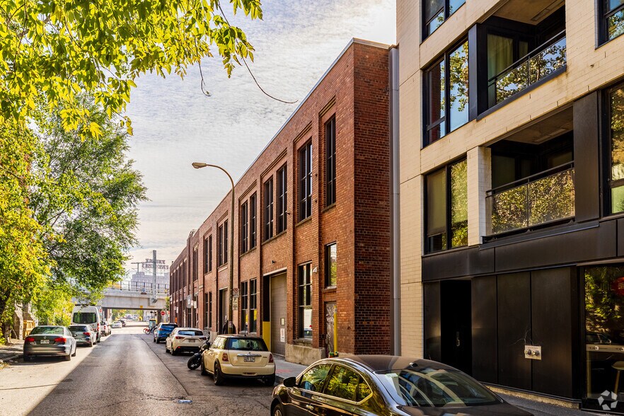 995 Rue Wellington, Montréal, QC à louer - Photo du bâtiment - Image 3 de 8
