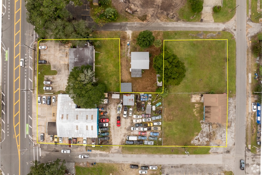 Vacant Portfolio Sale Near Downtown portfolio of 6 properties for sale on LoopNet.ca - Aerial - Image 1 of 20