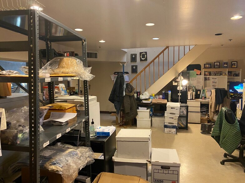 4605B Bullard Ave, Bronx, NY for lease - Interior Photo - Image 2 of 5