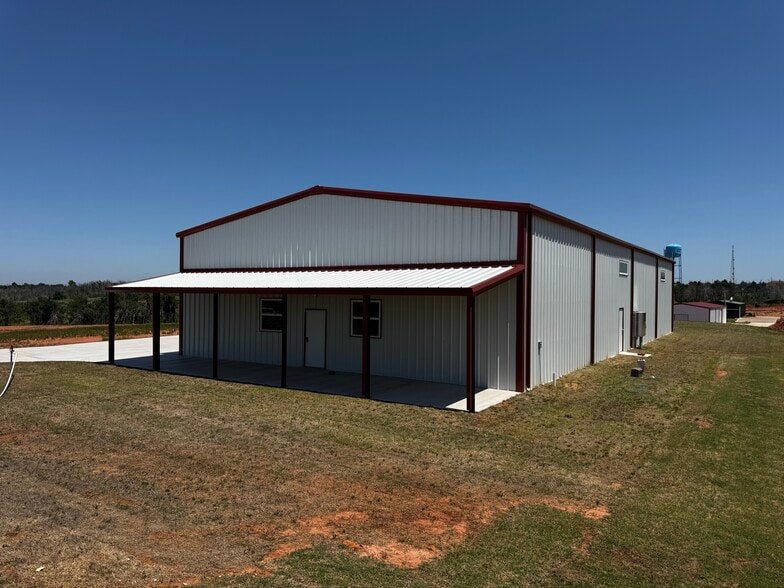 11734 Blacksand Dr, Edmond, OK for sale - Building Photo - Image 2 of 11