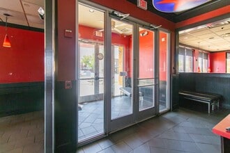 5420 W 95th St, Oak Lawn, IL for lease Building Photo- Image 1 of 18